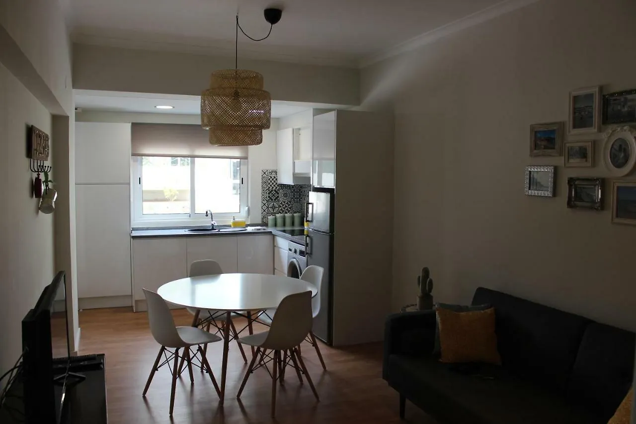 Casa Da Azarujinha Apartment Estoril